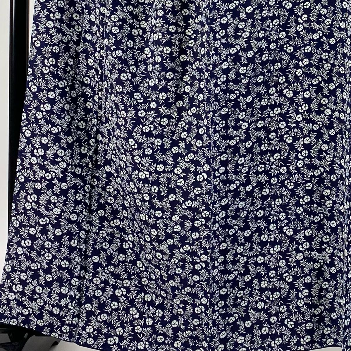 小紋 身丈160cm 裄丈68.5cm L 袷 佐藤昭人 阿波天然藍染 灰汁発酵達 落款 撫子 紺色 正絹