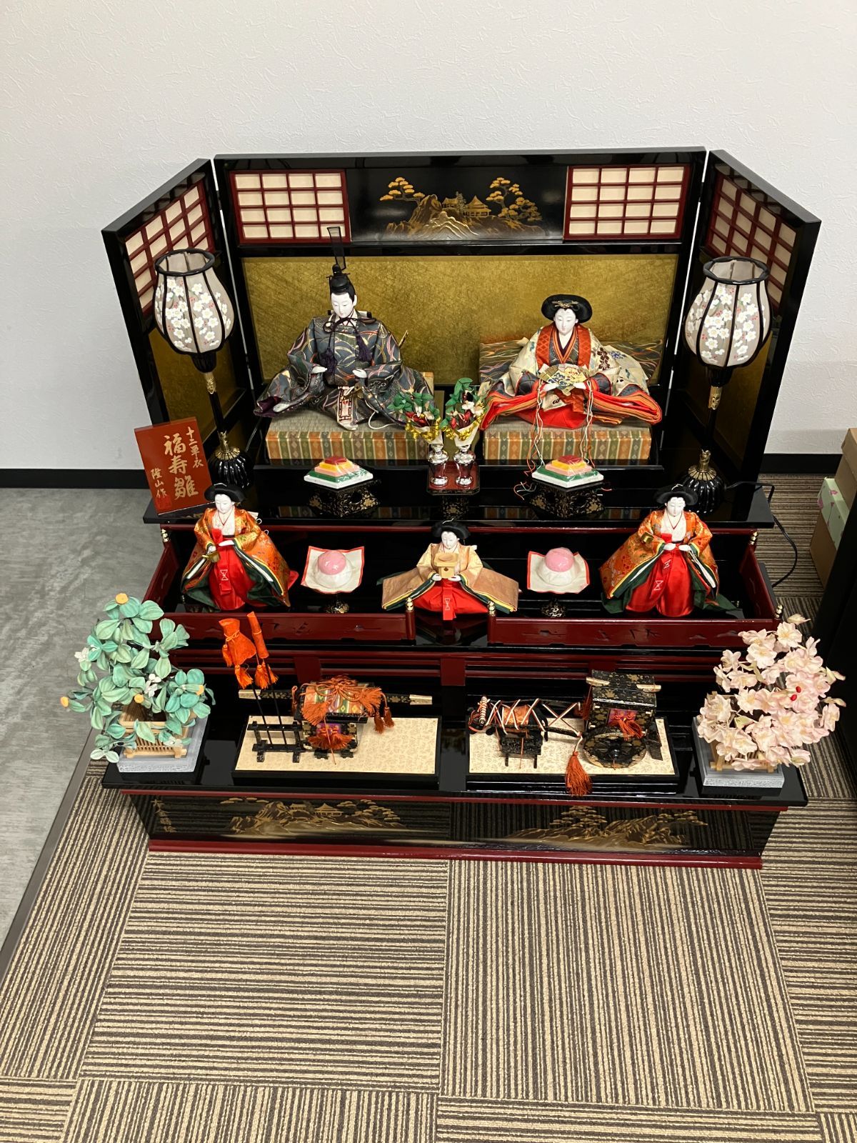 雛人形 三段飾り（五人） - メルカリ