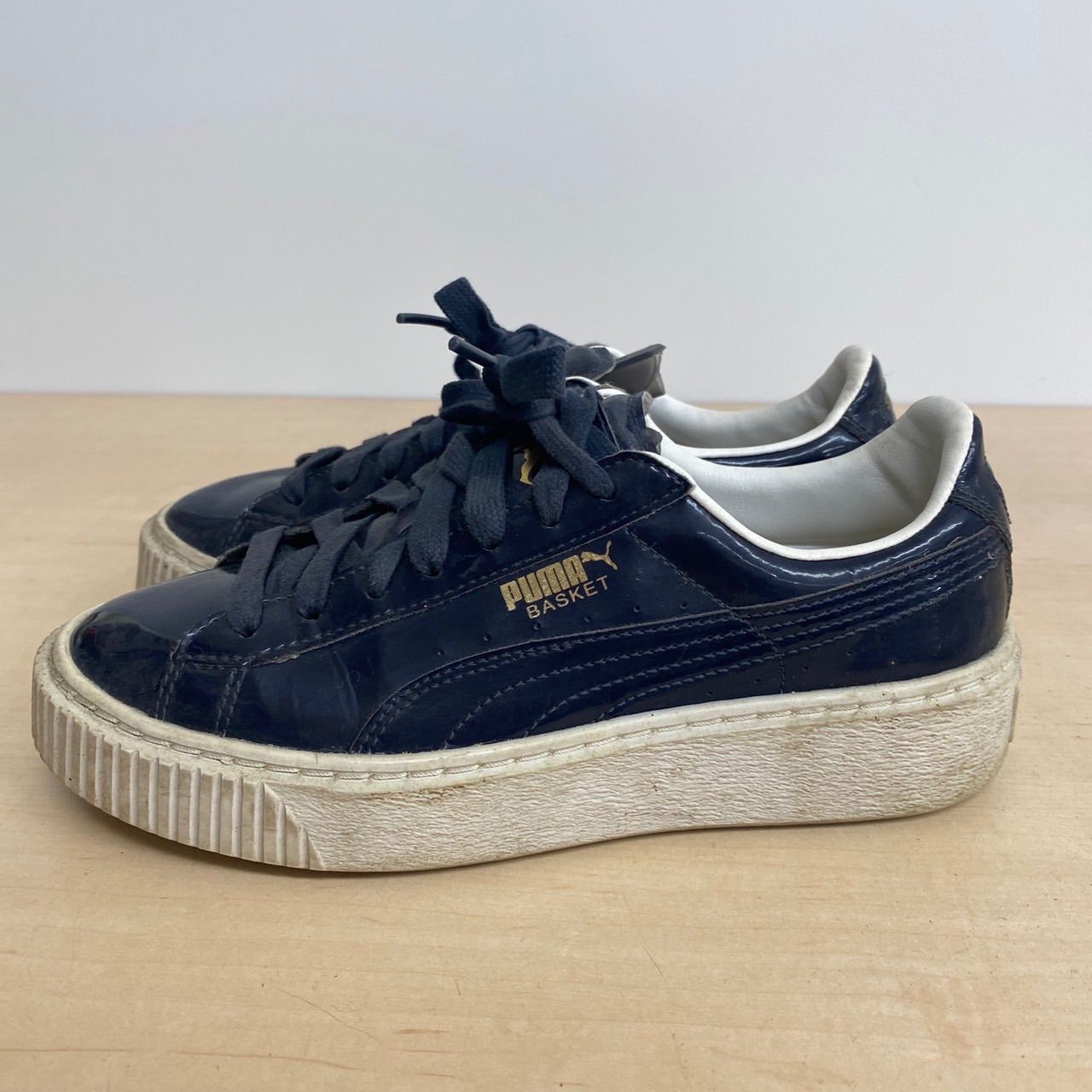 PUMA BASKET プーマ エナメル レディース スニーカー K75 - メルカリ