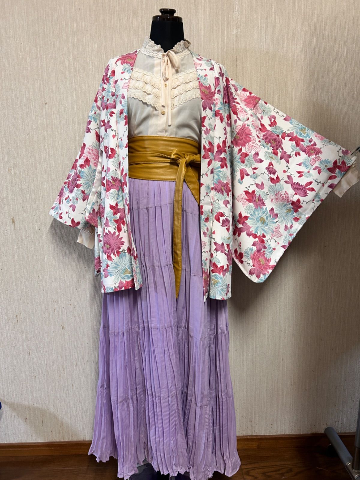 レディース 和洋折衷 和洋ミックスコーデ 着物 羽織ｘワンピース 刺繍 カジュアル着物 白黒 3点セット - メルカリ