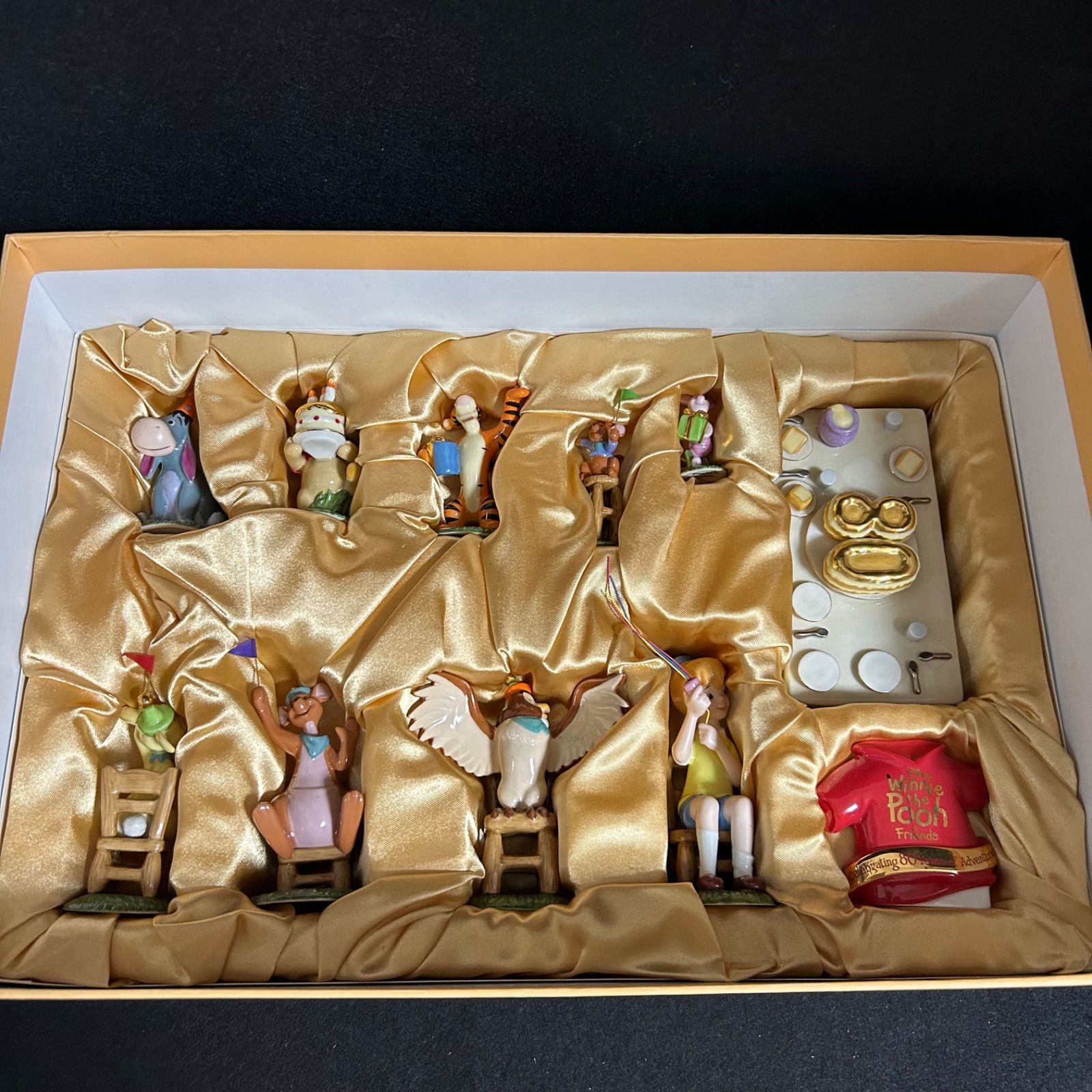 加藤工芸 ディズニー くまのプーさん 80周年記念 フィギュア