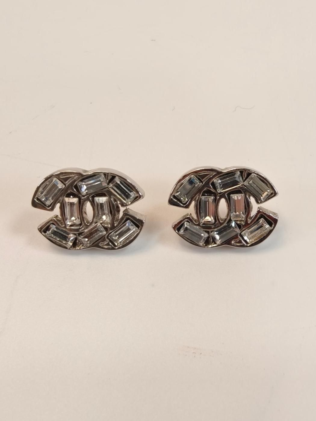 CHANEL シャネル ラインストーン ピアス ココマーク シルバー 管理番号 10265