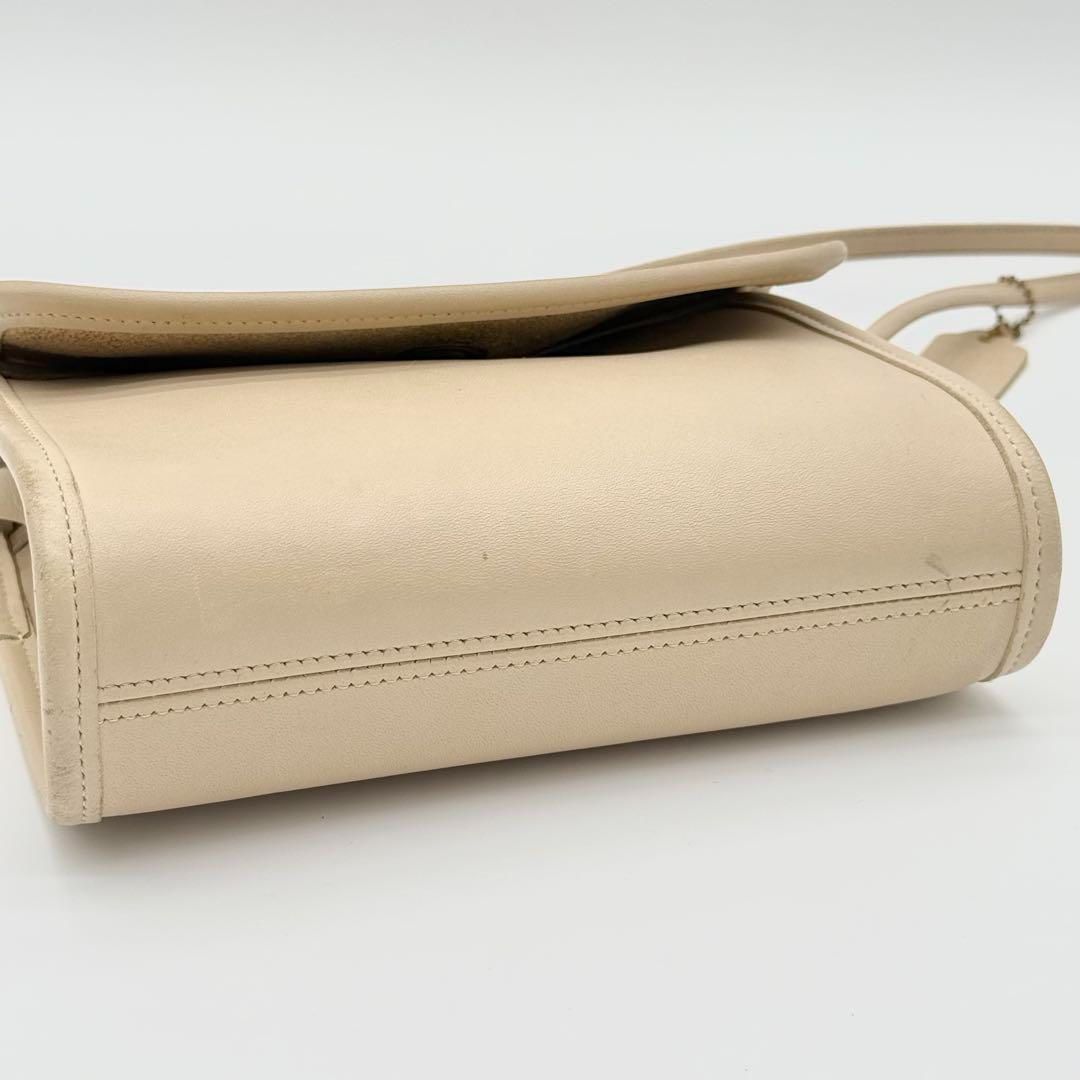 【良品】OLDCOACH ポシェット ショルダーバッグ ミニバッグ ベージュ 良品】OLDCOACH ポシェット ショルダーバッグ ミニバッグ