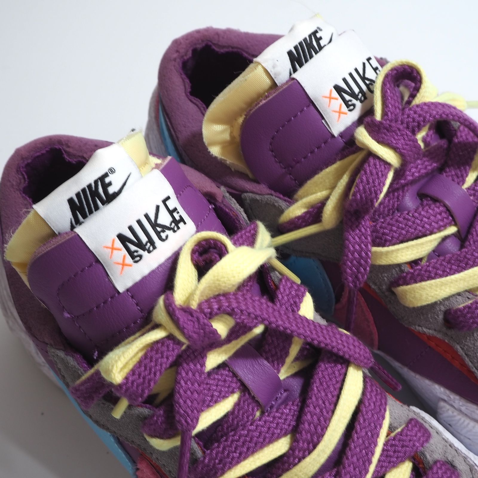 △ナイキ NIKE sacai kaws 箱付き レザー スニーカー 23.5
