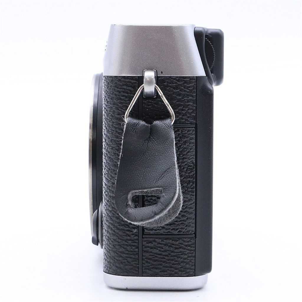 極上品】 Fujifilm X-E3 シルバー #5719 - メルカリ