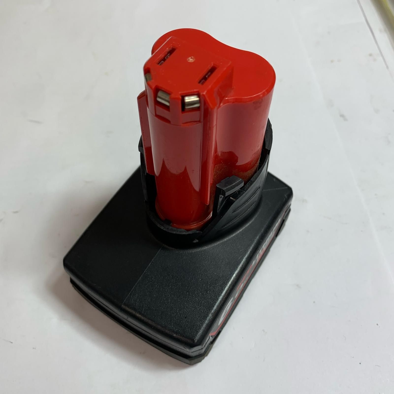 ♭♭Milwaukee 充電器 充電池１個付 C12C HRDEVELOPMENT_JP