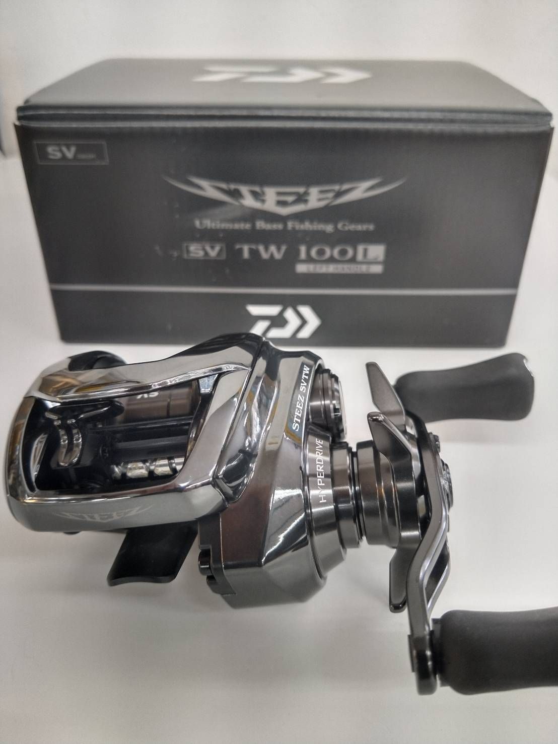 ダイワ ２４ スティーズ ＳＶ ＴＷ １００Ｌ ブラック バス ベイト リール 左巻 レフト ＬＥＦＴ ０８