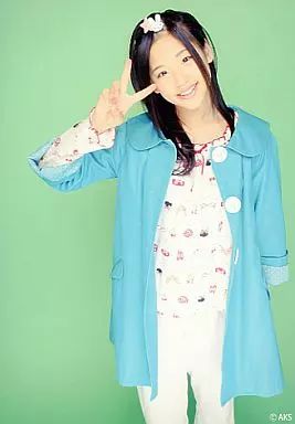 中古】生写真(AKB48・SKE48) 仲川遥香/膝上/パジャマ/青の上着/右手