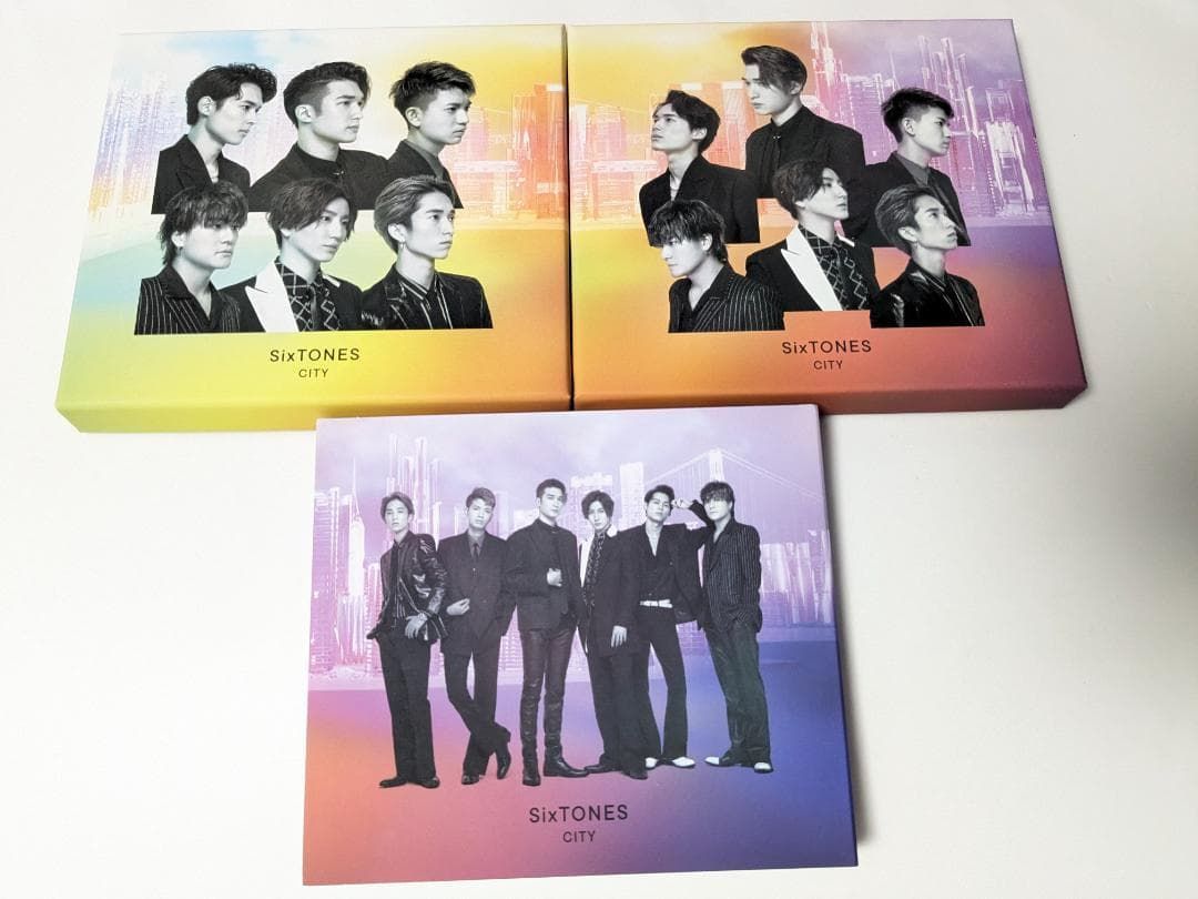 SixTONES シングルCD 43本　アルバム12本 計55本　まとめ売り SixTONES シングルCD 43本 アルバム12本 計55本 まとめ売り