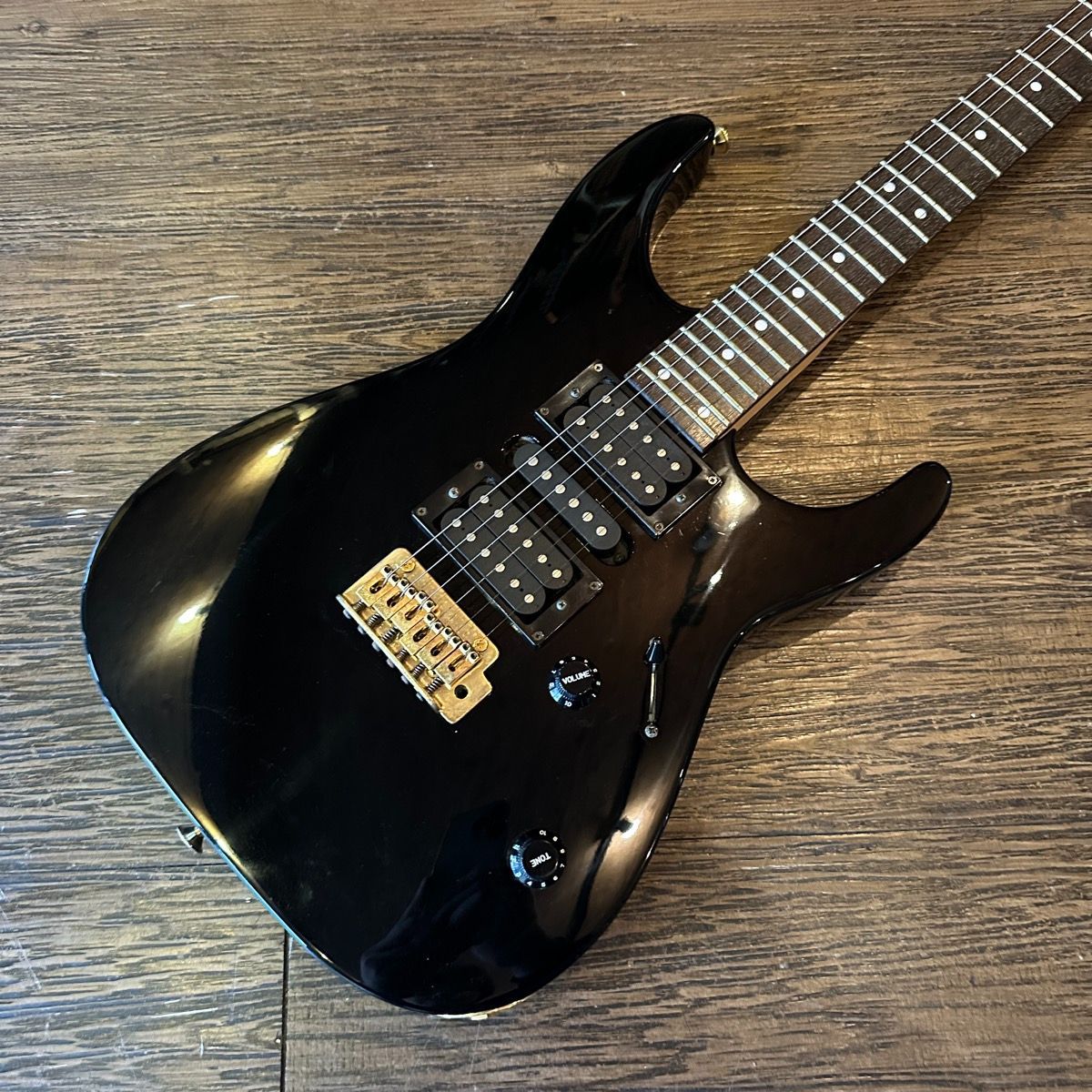 Charvel CDS-38 Electric Guitar エレキギター シャーベル - メルカリ