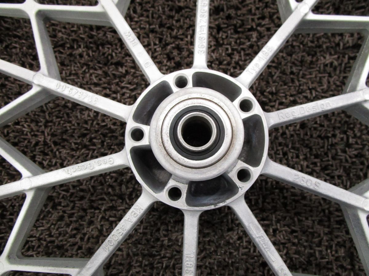 フロントホイール A5363