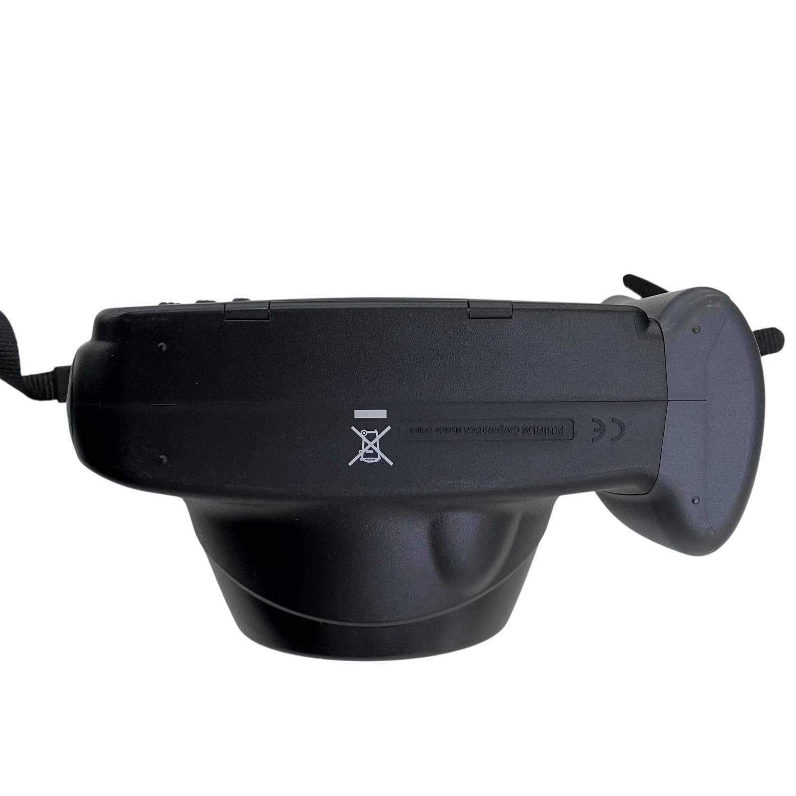 インスタックス ブラック