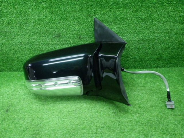 日産　E51　エルグランド　最終後期　右ドアミラー　ジャンク品　200128022