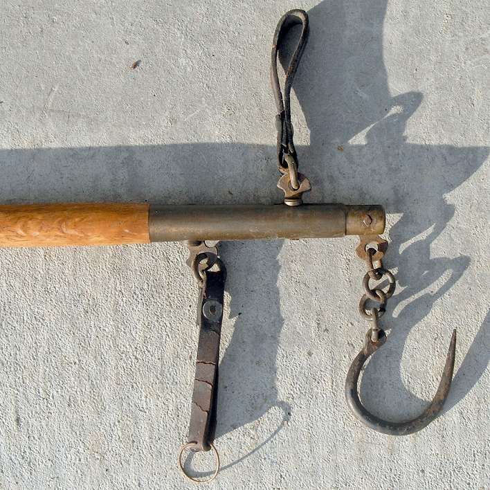竿秤　棒秤　分銅秤　棒天秤　古民具　古道具　引き取り限定 値下げ】棒秤 竿秤 はかり 骨董品 古道具 古民具 分銅 天秤皿