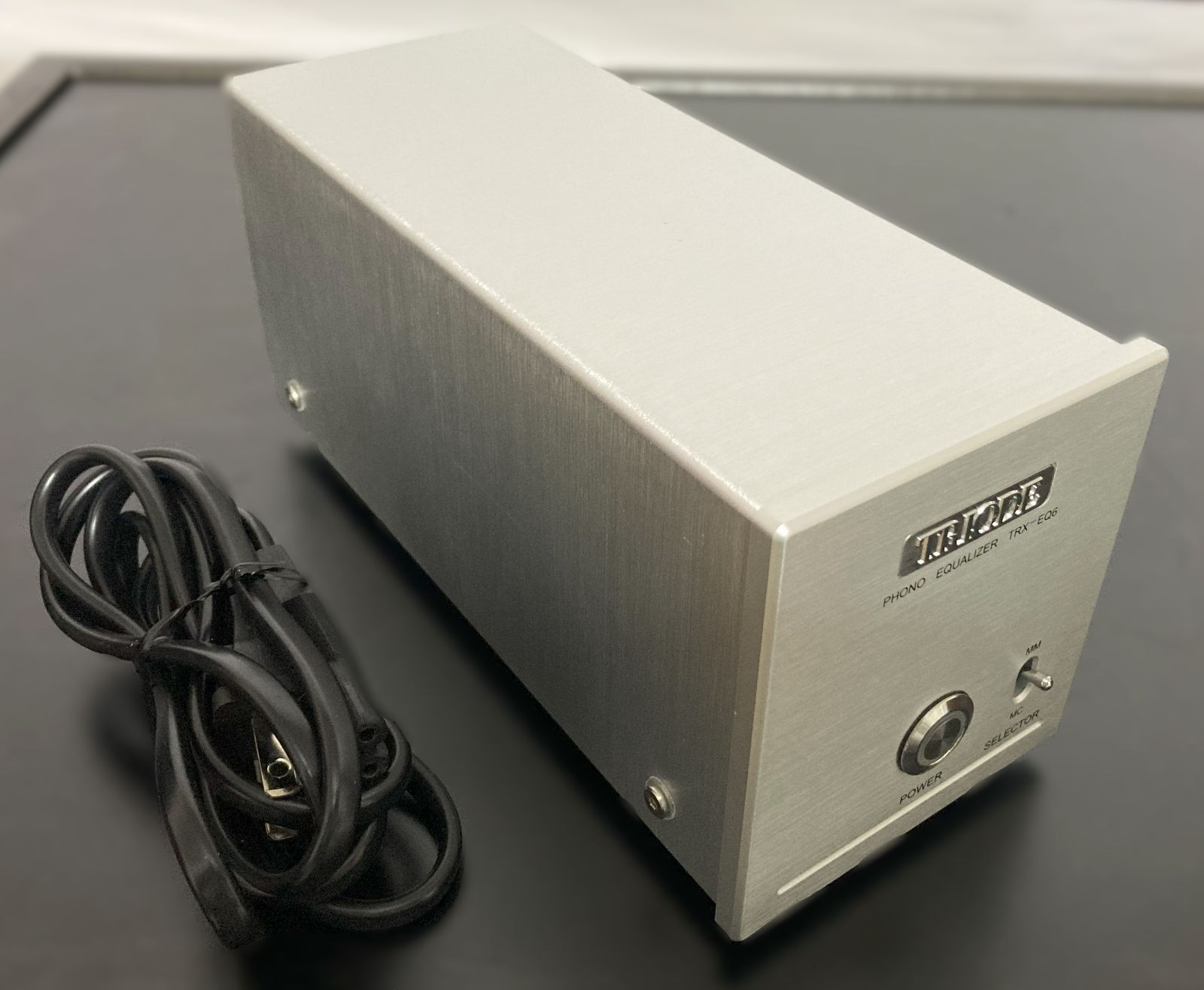 TRIODE TRX-EQ6 Solid-state phono equalizer amplifier