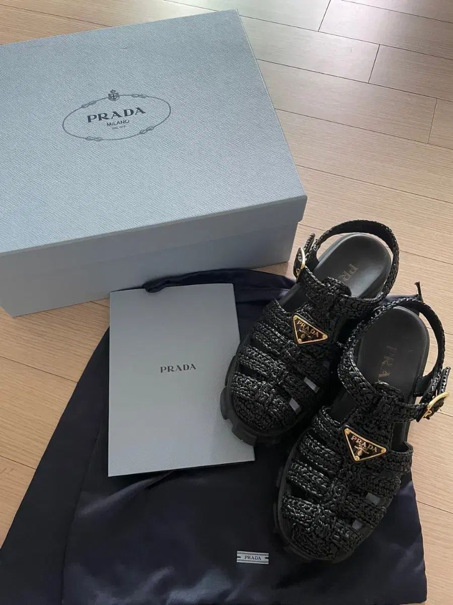 PRADA(プラダ) クローチェ フラットフォーム ケージ サンダル 36