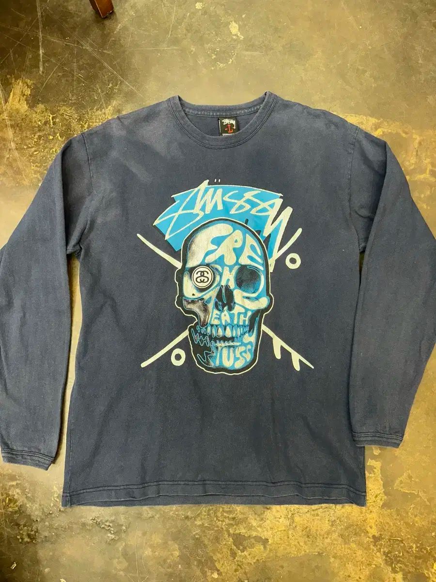 STUSSY ステューシー