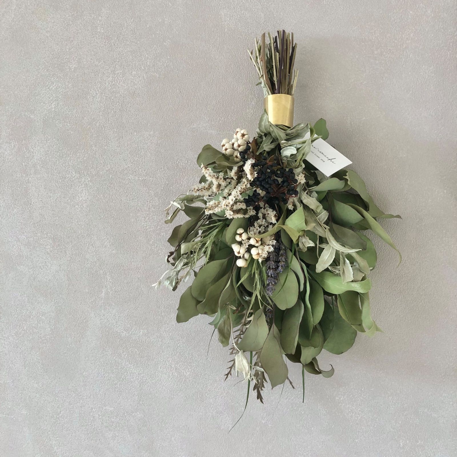 autumn breeze 初秋 ユーカリとロシアンオリーブのグリーンスワッグ