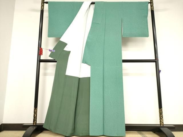 平和屋着物○人間国宝 初代 六谷梅軒(六谷紀久男)錐彫り 重要無形文化