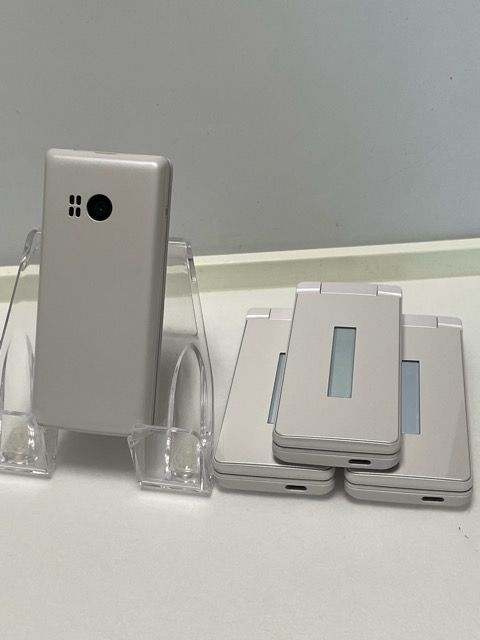 新品同様 使用少 SIMフリー SHARP AQUOS ケータイ 4 A205SH ホワイト