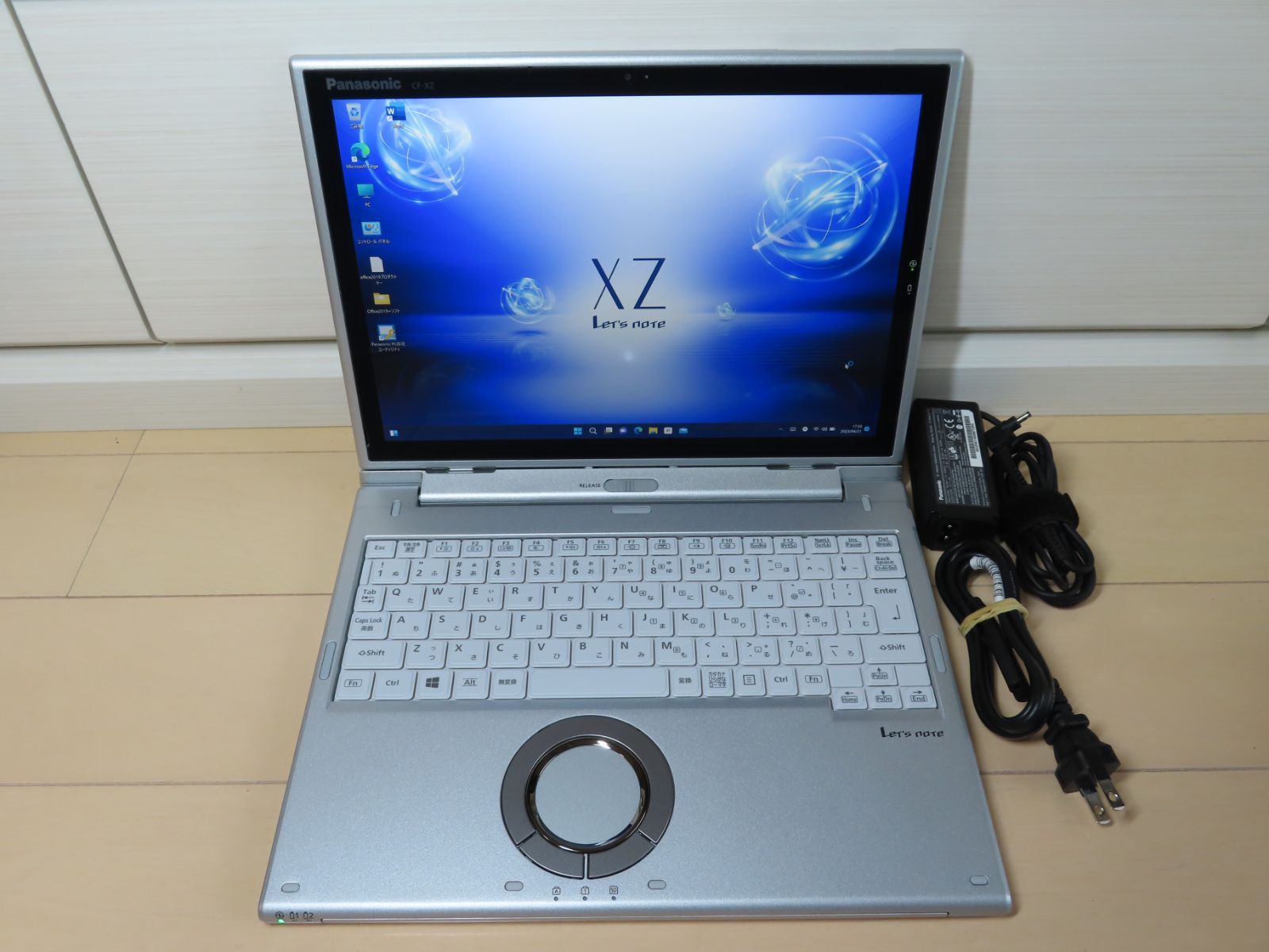 パナソニック Let´s Note CF-XZ6 SIM Windows11-