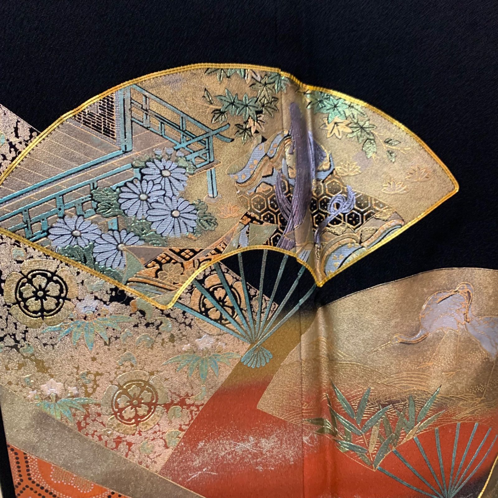 作家物 金彩扇面に鶴・十二単・草花模様刺繍留袖(比翼付き) 織田家 十二単 留袖 着物 リメイク 結婚式母 sk44 - メルカリ