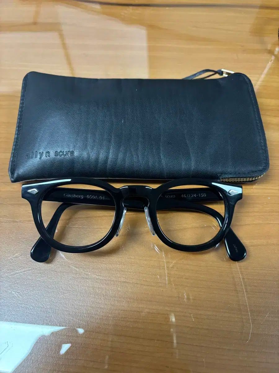 金子眼鏡 KM-56 WN ピュアチタン オーバル レッド 眼鏡 2025年