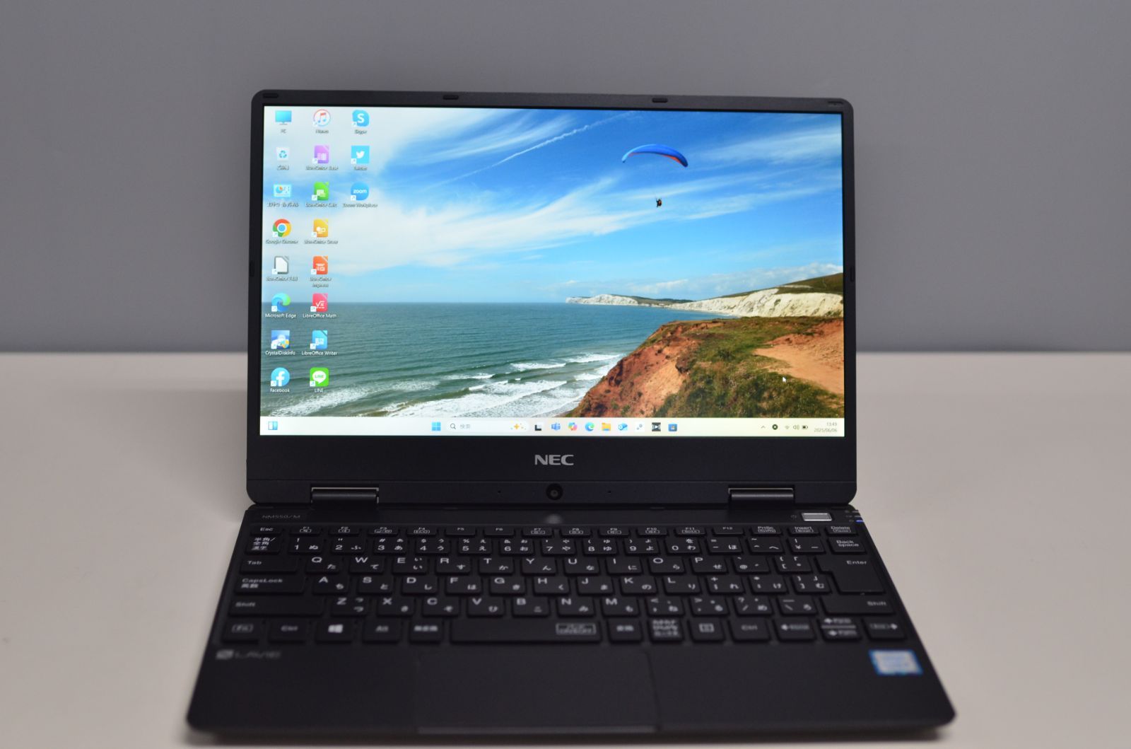 中古ノートパソコン NEC LAVIE PC-NM550MAB-YC 爆速SSD256GB、メモリー  