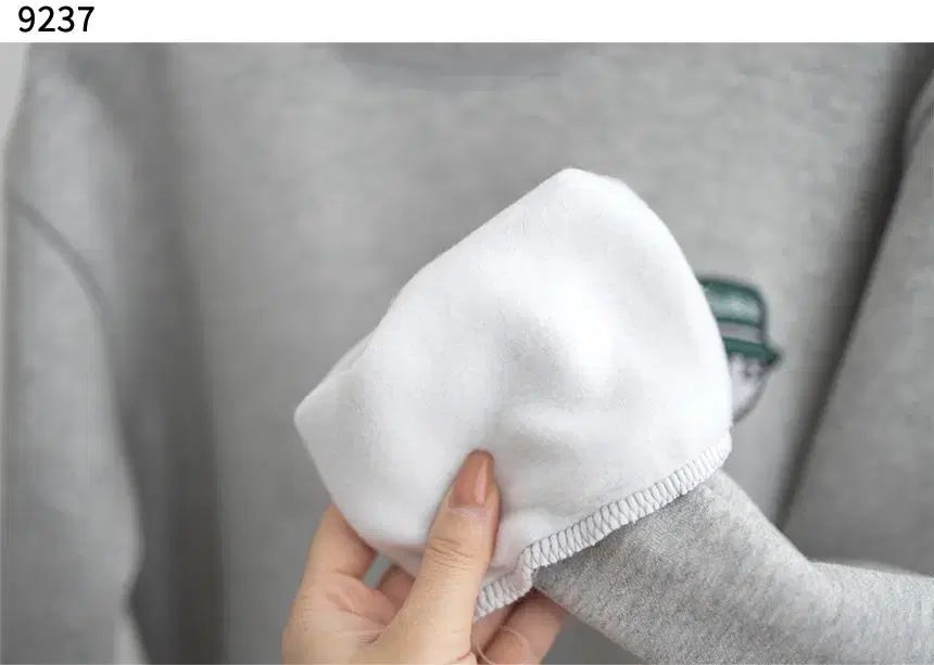 今 話題 の 人気 商品 美品 包める ニット スポンジボム 限定 コラボ パーリーゲイツ レディースウェア