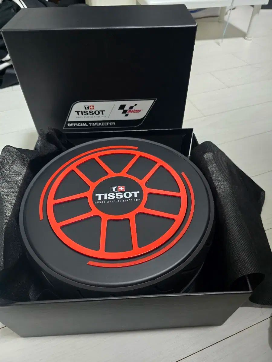 T-レース