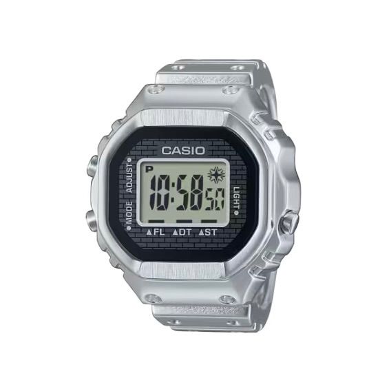 【新品未使用】CASIO 　CRW-001-1JR　50周年記念モデル CRW-001-1JR | CASIO