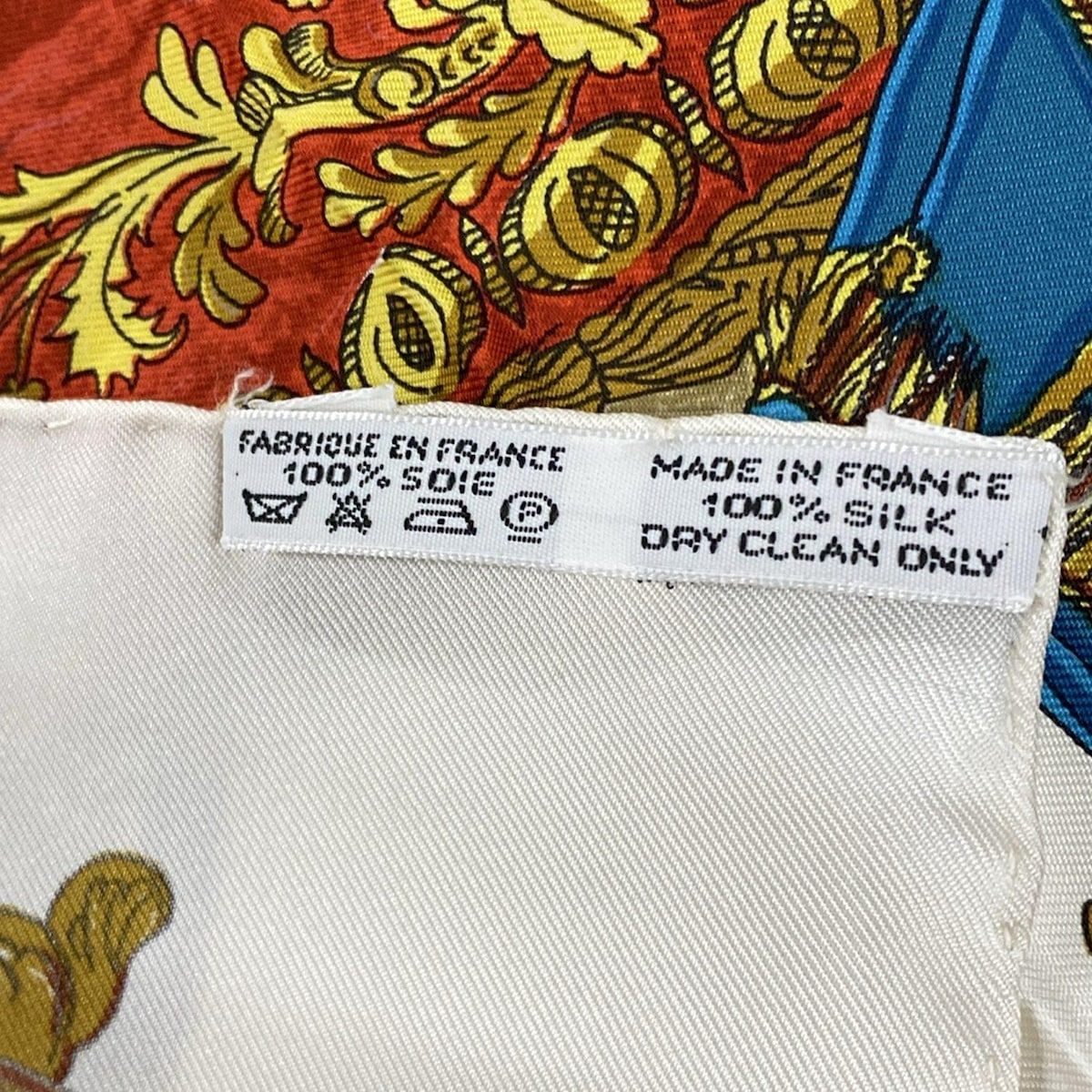 HERMESエルメスカレ90Au FIL de la SOIE絹糸の赴くままに エルメス シルクスカーフ カレ90「Au FIL de la SOIE(絹糸の赴く