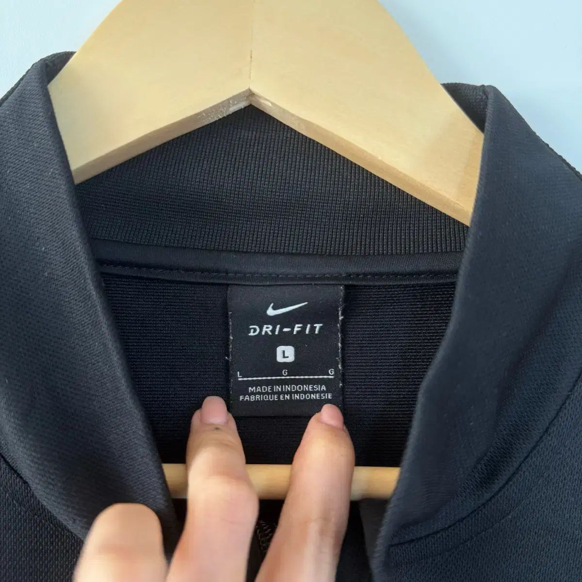 654 Nike(ナイキ） ジャージ