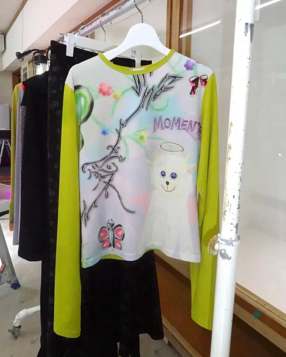 モメンテル Momentel Goat love t ー shirt Tシャツ
