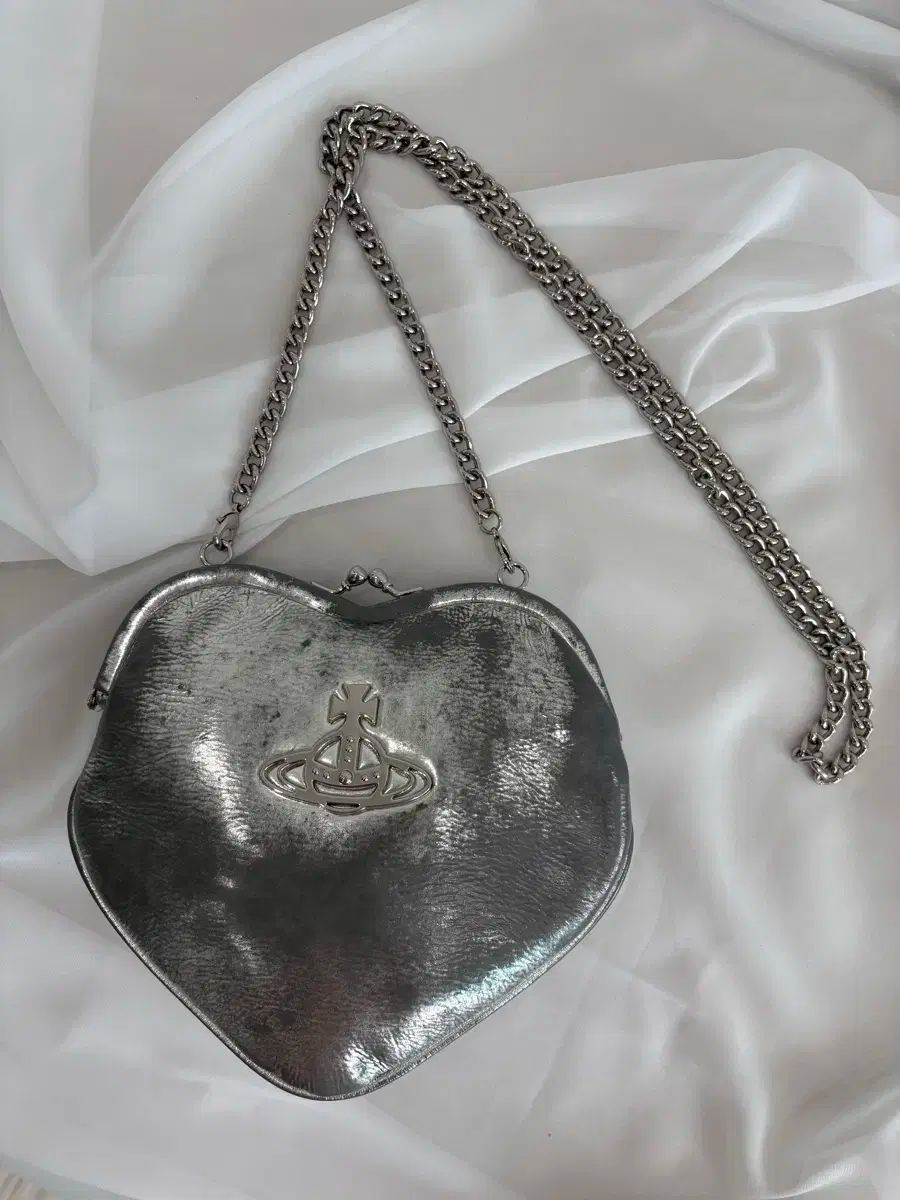 Vivienne Westwood ヴィヴィアン ウエストウッド ハート 모양 銀色 バッグ