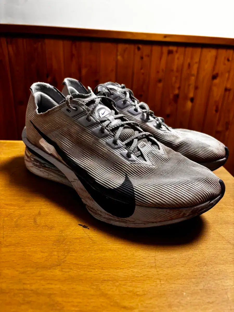 NIKE ナイキ ヴェイパーフライ 4