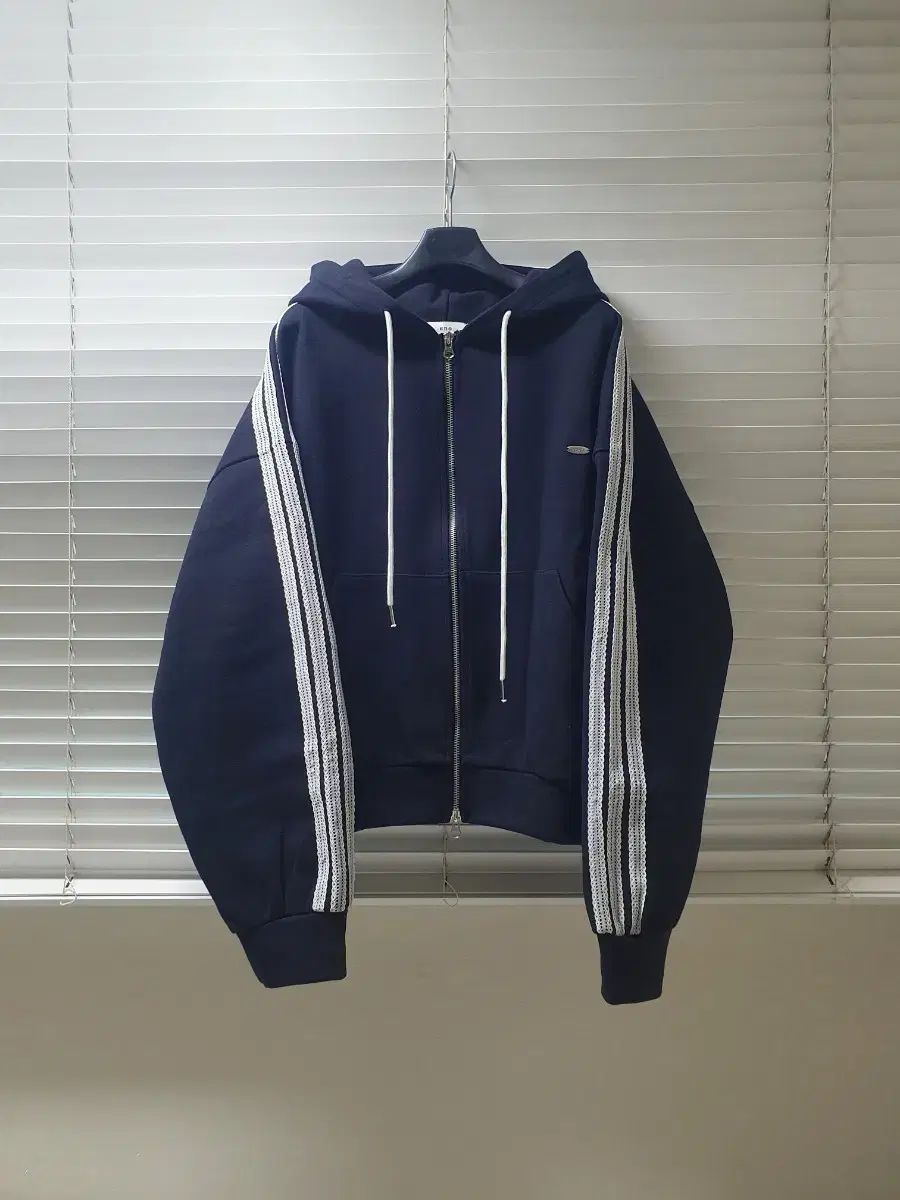 高品質 レース
