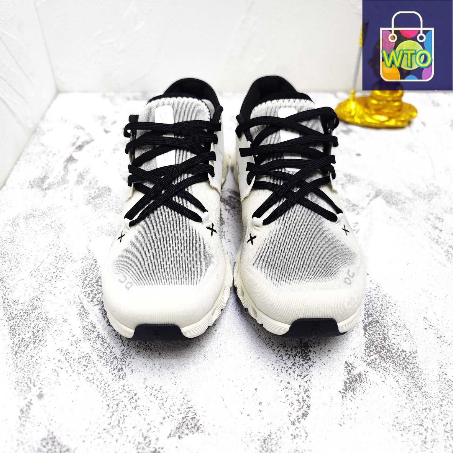 【On】Cloud X3 スニーカー ‐White *送料込 Womens On Cloud X3 Ad Sneakers In White | Soletrader