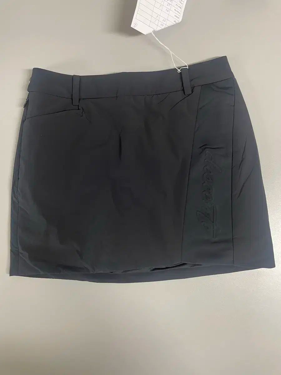 デサントゴルフ スカート 黒 DESCENTE ゴルフスカート 黒 レディース