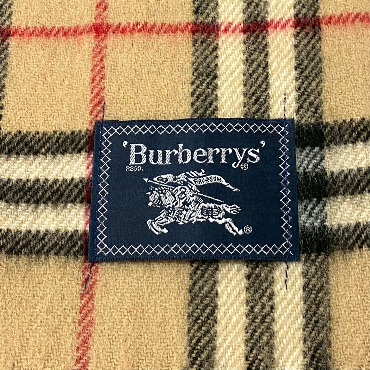 [美品] BURBERRYS 　ノバチェック柄　ウール100%ひざ掛け バーバリー ひざ掛け ブランケット ウール100% BURBERRY 新品未