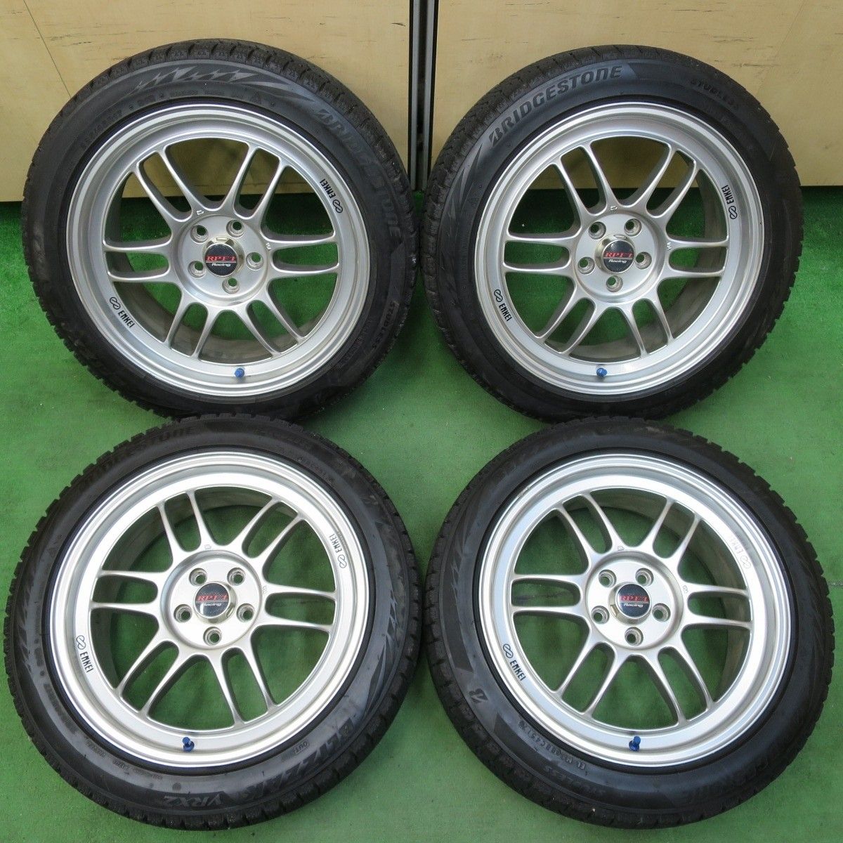 4本☆ENKEI RPF1 Racing 86 BRZ 等 225/45R17 スタッドレス