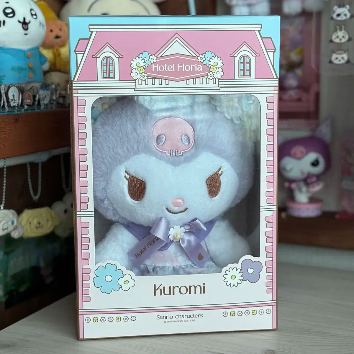 【韓国限定】クロミセット　ホテルフロリア 韓国限定】ホテルフロリア クロミ ぬいぐるみ おまけつき - メルカリ
