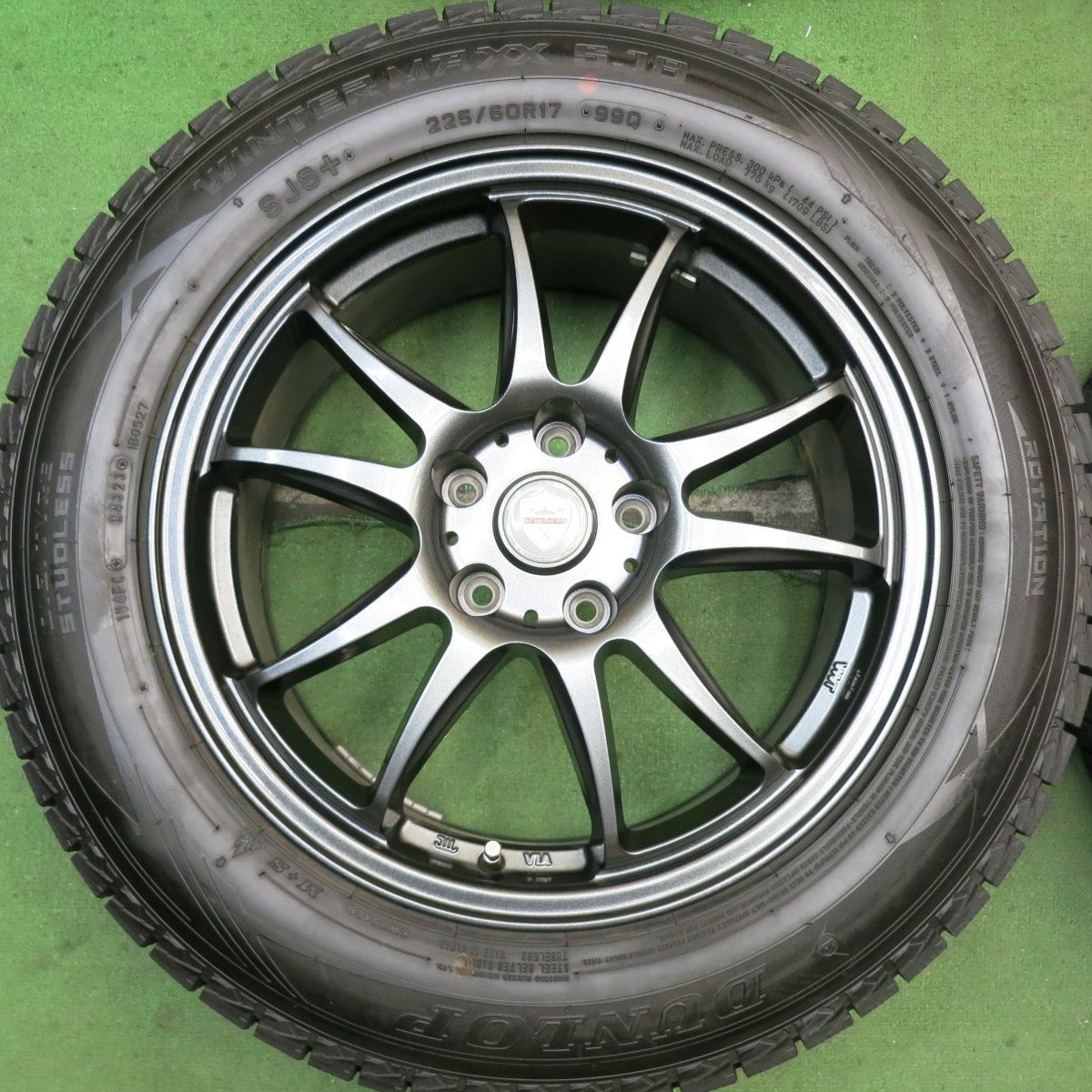 超美品バリ溝‼️225/65R17ＤＬ SJ8スタットレスタイヤホイール4本セット 超美品バリ溝‼️225/65R17DL SJ8スタットレスタイヤホイール4本