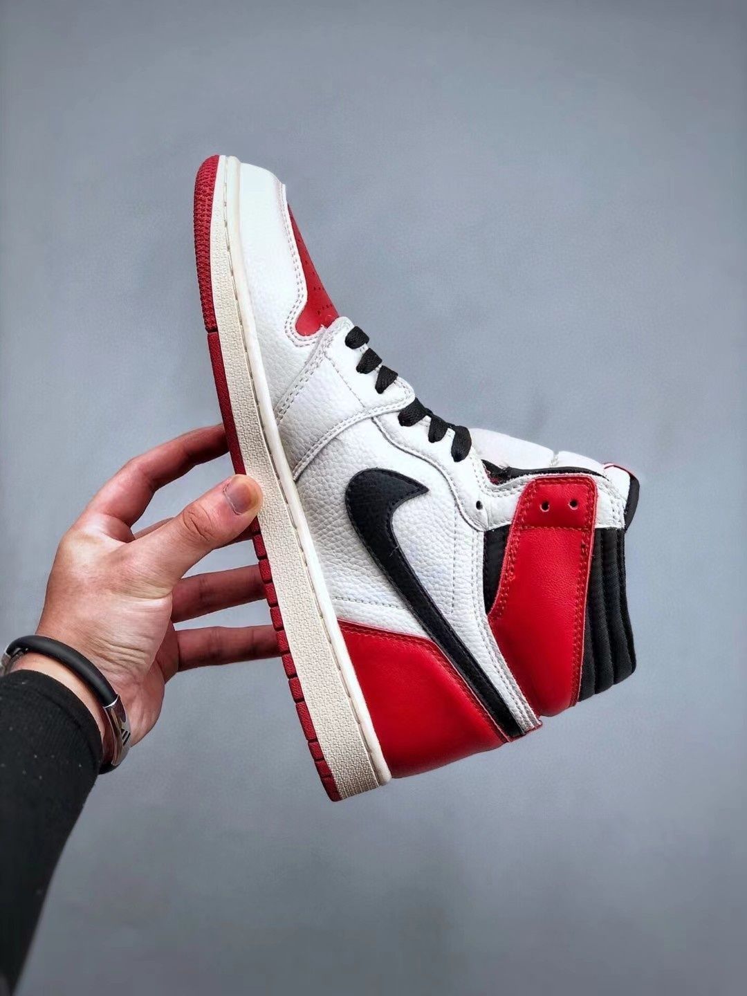 Travis Scott Fragment “Air jordan 1 Heritage”