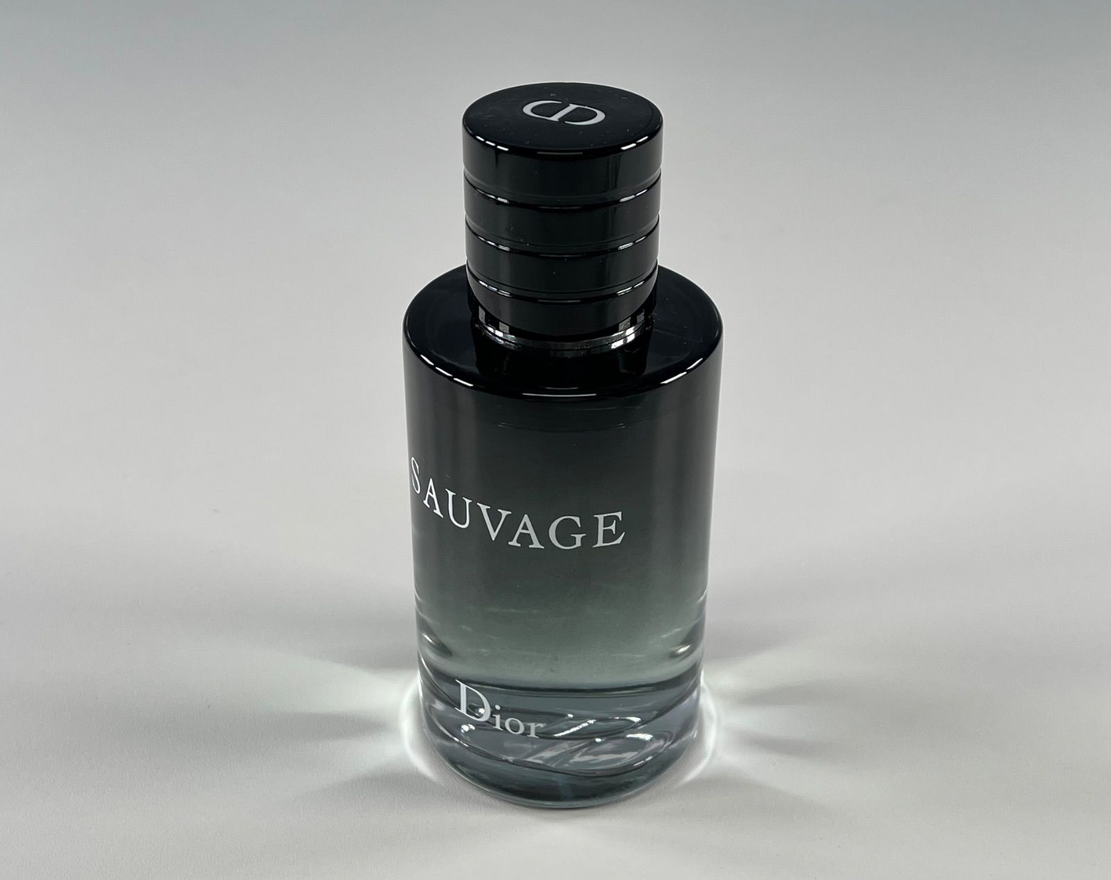 香水DIOR  SAUVAGE 残量8〜9割 ☆残量約9割以上 美品 Christian Dior SAUVAGE EAU DE TOILETTE