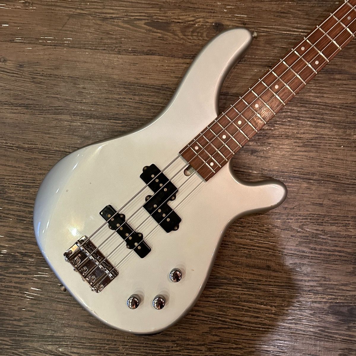 Fernandes フェルナンデス FRB-40M Electric bass エレキベース -GrunSound-b493- - ホビー、カルチャー