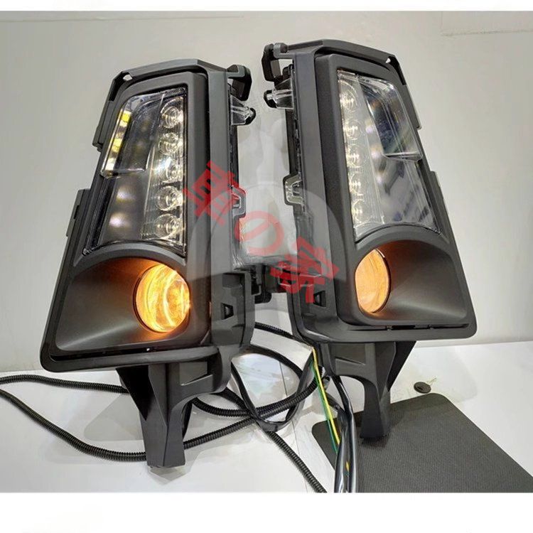 高品質 HIACE 300系 Grandia トヨタハイエース 2019-2025 LEDフォグランプ