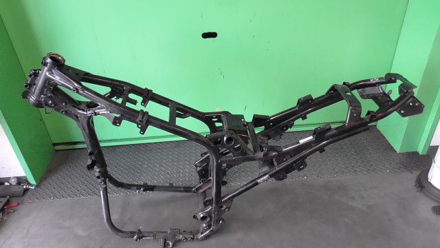 GSX250R　LC6DN11AZ01111xxx　の　フレーム　書類付:#1736304450