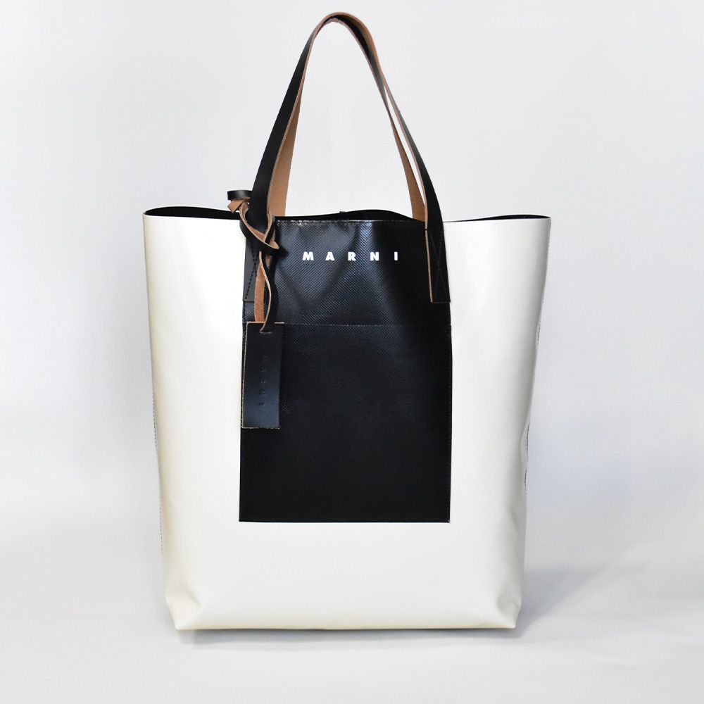 MARNIトートバッグ BLACK SILKWHITE PVC参考購入価格62700円