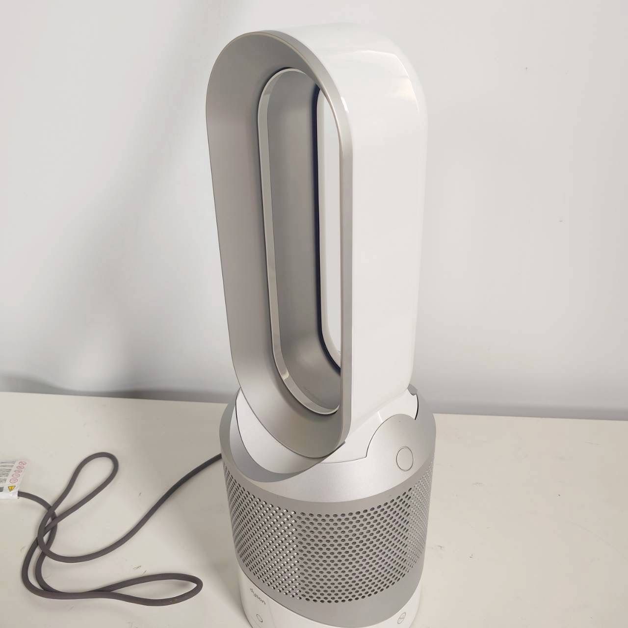 Dyson hot＋cool ホット&クール 空気清浄機 HP01 Dyson Purifier Hot+Cool™空気清浄ファンヒーター ホワイト